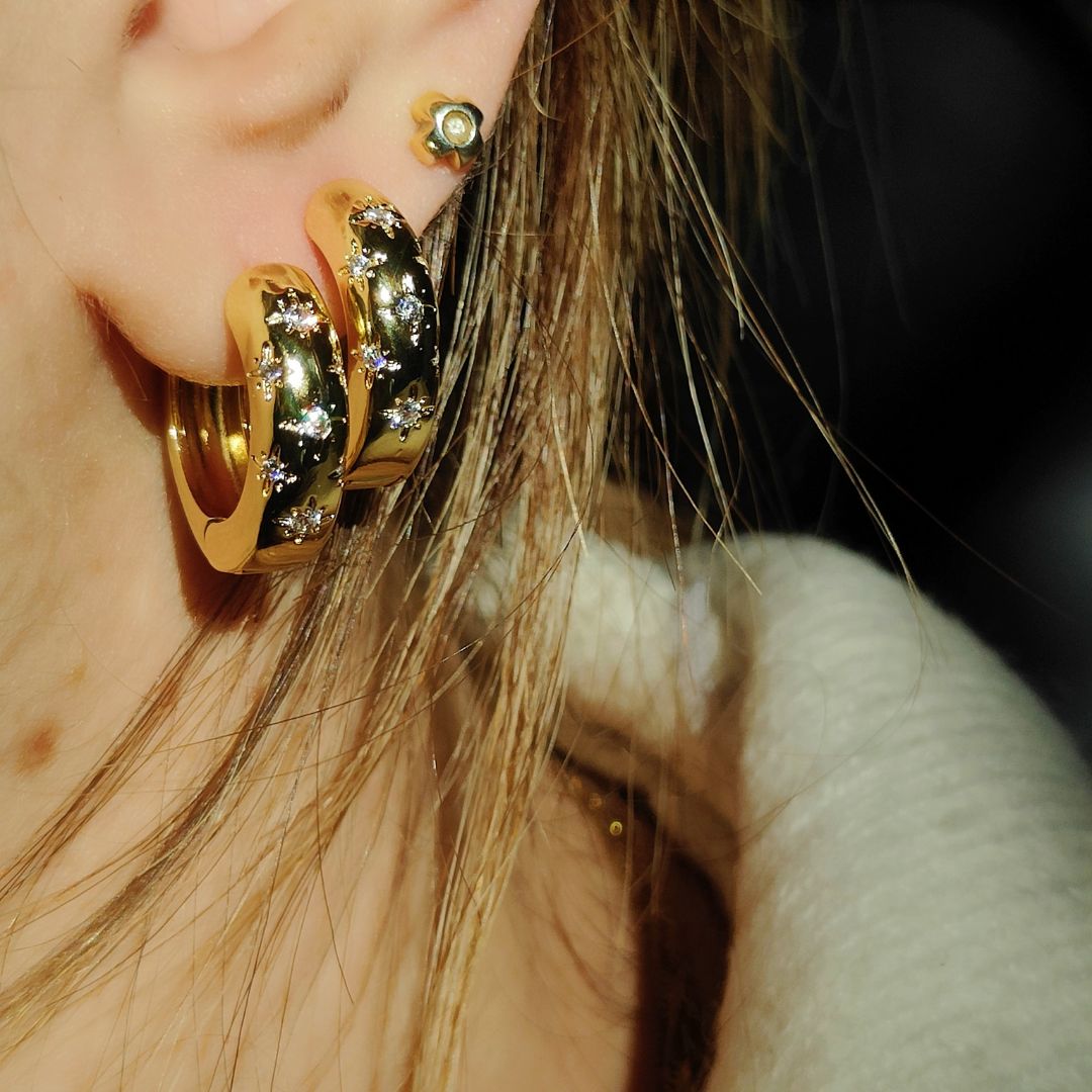 Elora L hoops
