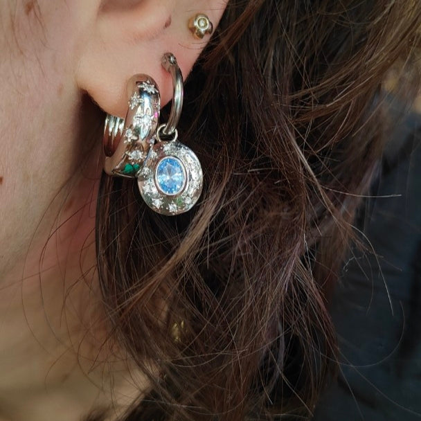 Artemis hoops