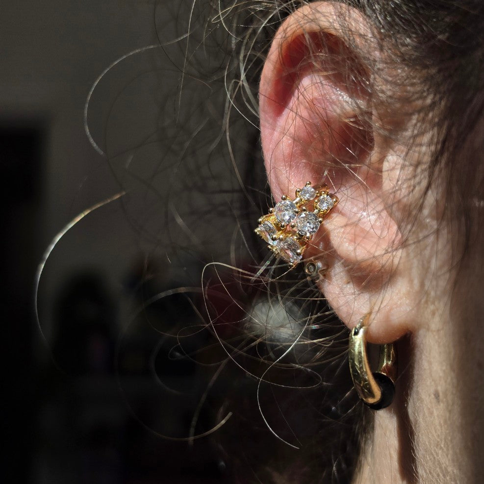 Earcuff White Crystal